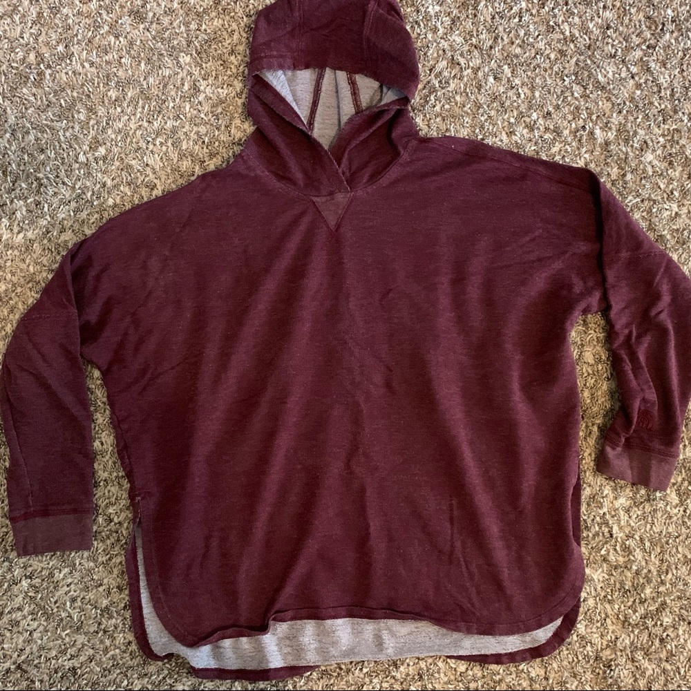 The north face womens Medium pullover sweatshirt hoodie